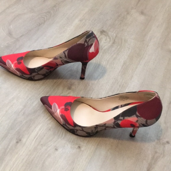 Nine West pumps - Picture 4 of 8